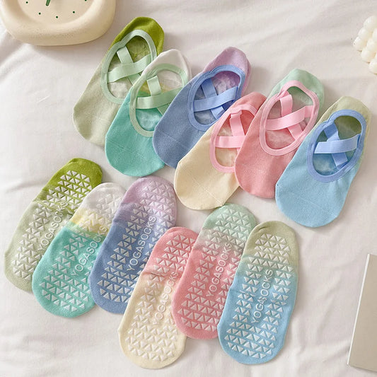 Women Yoga Gradient Silicone Non Slip No Show Pilates Grip Socks